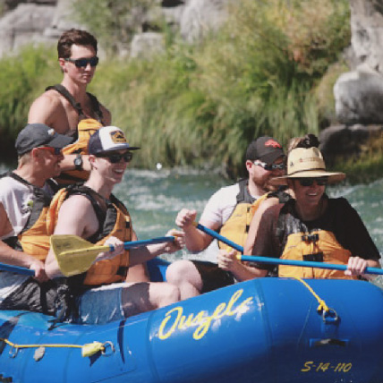 img-united-fire-white-water-rafting-trip-1