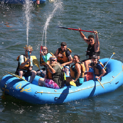 img-united-fire-white-water-rafting-trip-2